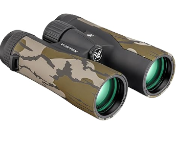 Best Travel Binoculars for Safari